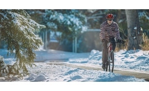 Winter Bike Commuting: Because Cars Are Too Easy